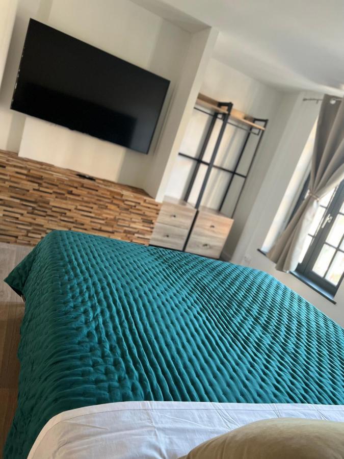 Hotel Magnifique Loft 35m2 Jacuzzi RVB NIGHT 1 Amiens Esterno foto