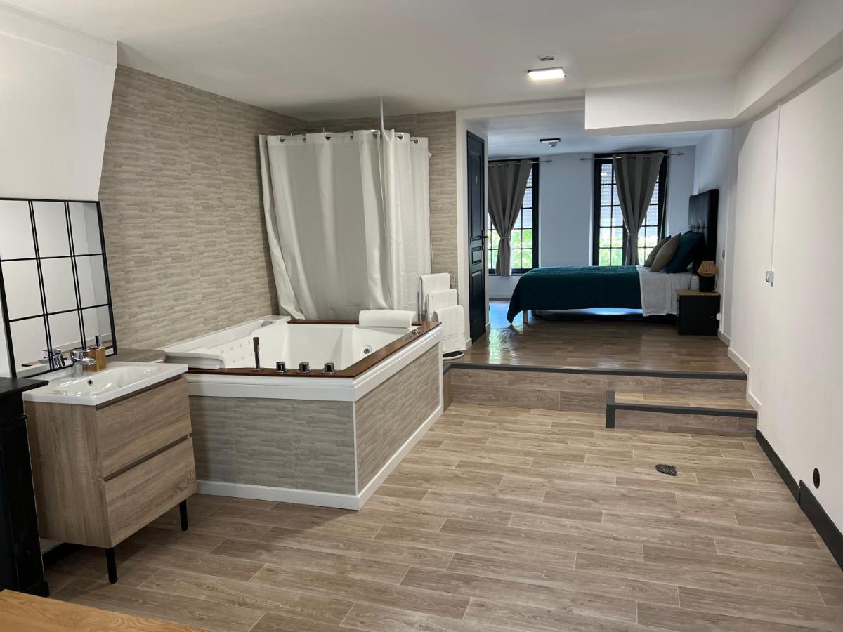 Hotel Magnifique Loft 35m2 Jacuzzi RVB NIGHT 1 Amiens Esterno foto
